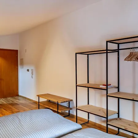 By Blahut Vacation - Dg *